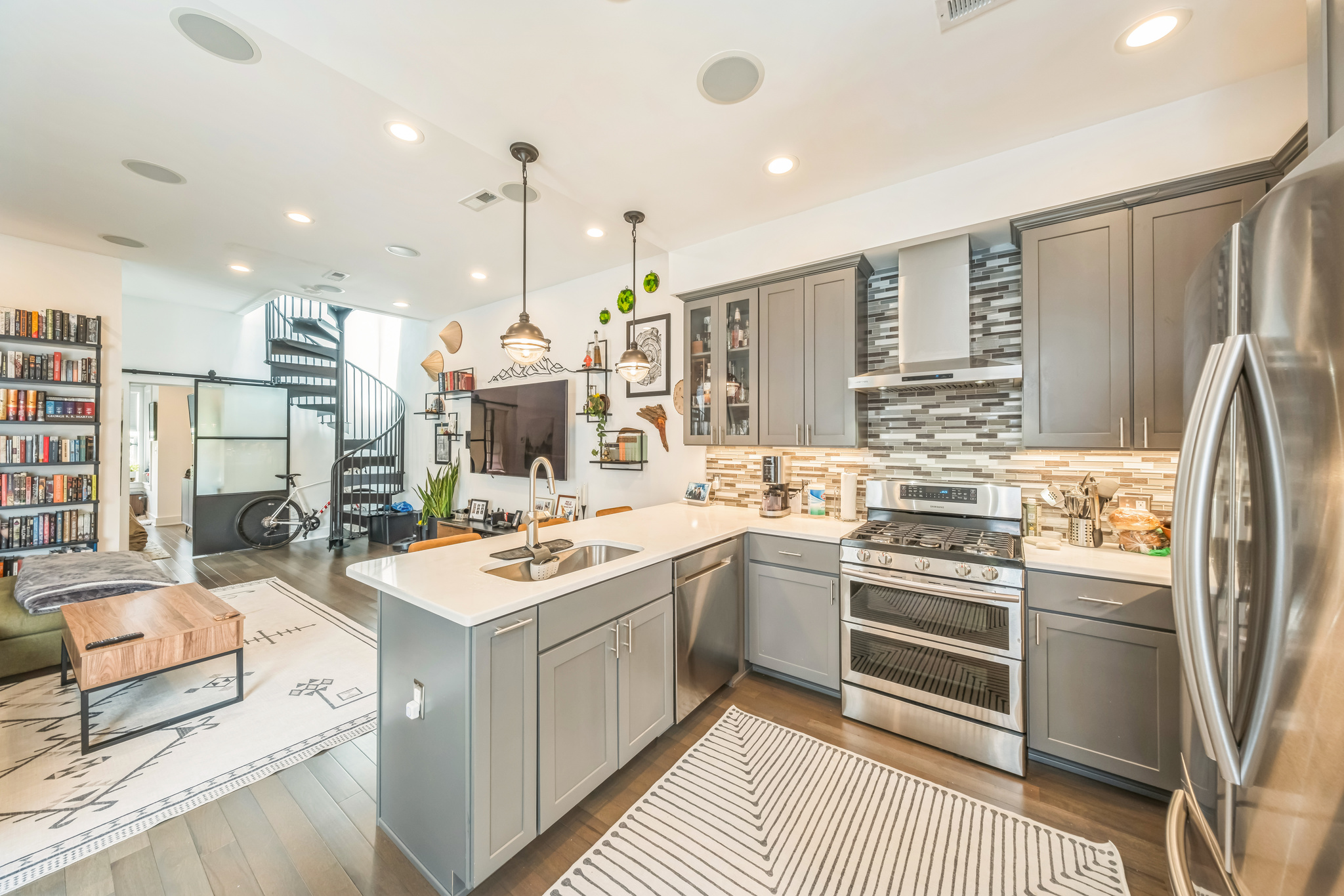 Property thumbnail image